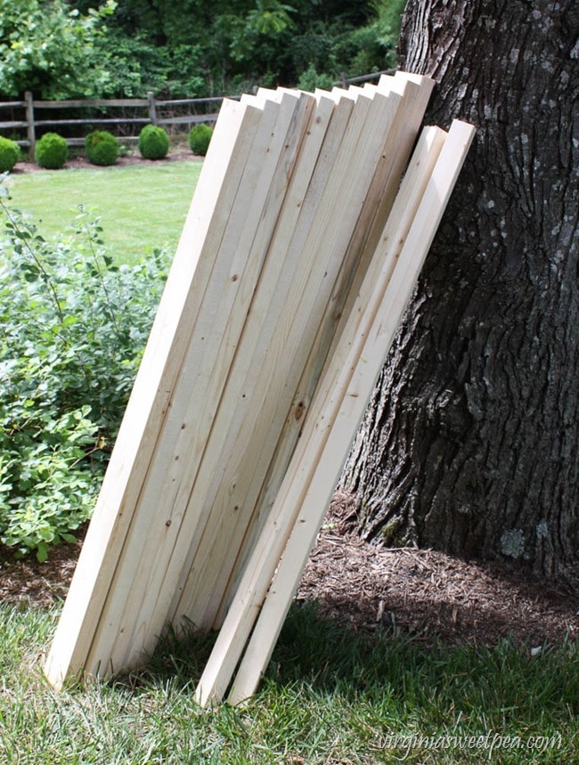 How to Make a DIY 2x4 Porch Swing - Get the step-by-step directions at virginiasweetpea.com