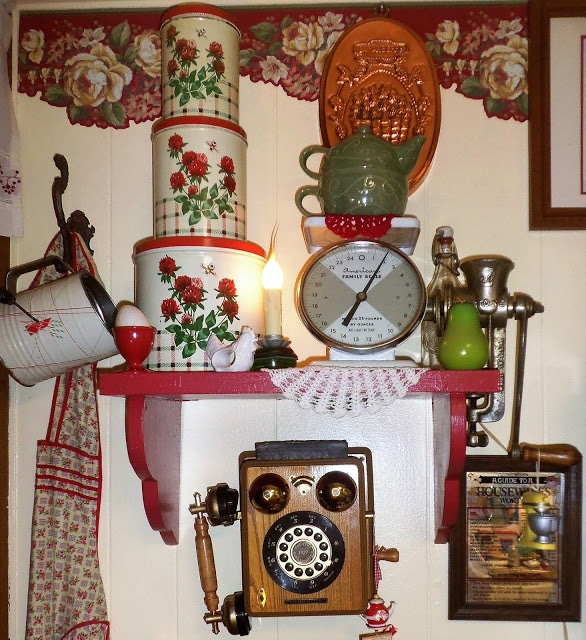 Vintage Kitchen Items