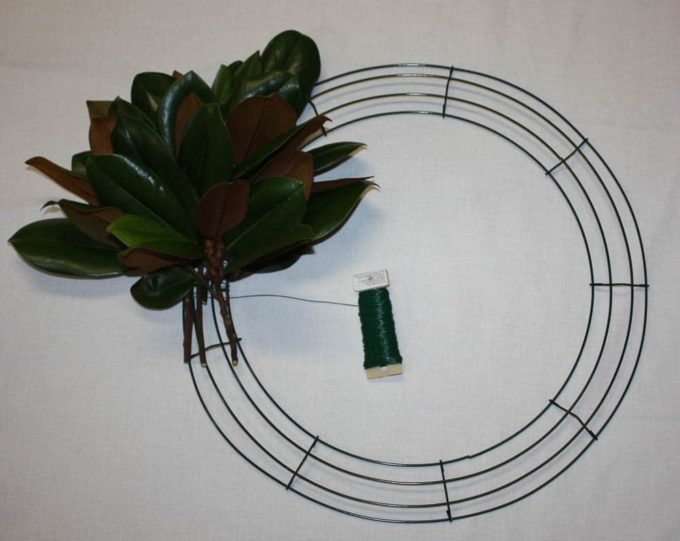 How to Make a DIY Magnolia Wreath