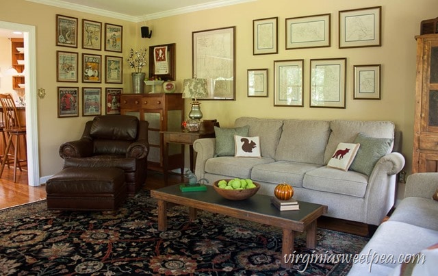 Family Room Decorated for Fall - virginiasweetpea.com