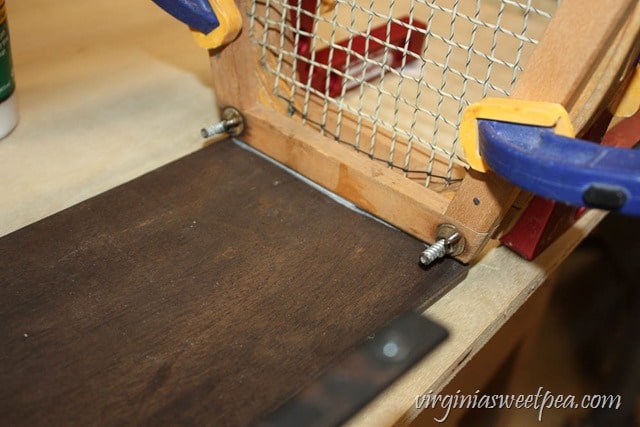 Step-by-Step Tutorial for Making a Basket Using Two Vintage Tennis Rackets - virginiasweetpea.com