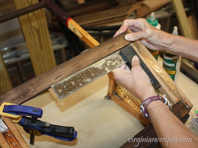 Step-by-Step Tutorial for Making a Basket Using Two Vintage Tennis Rackets - virginiasweetpea.com