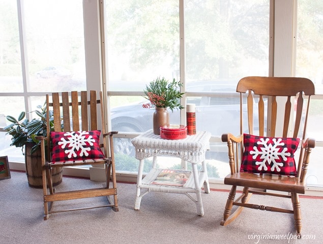 Vintage Style Christmas Porch Decor-virginiasweetpea.com