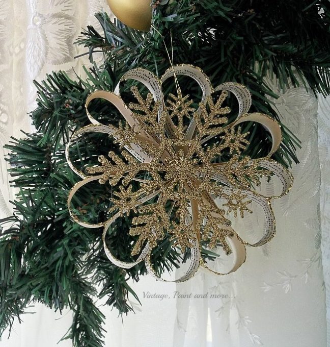 DIY vintage Bookpage Snowflake ornament