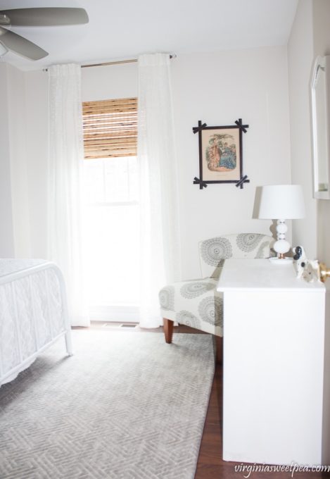 Vintage Inspired Guest Bedroom Decor at Smith Mountain Lake, Virginia - virginiasweetpea.com