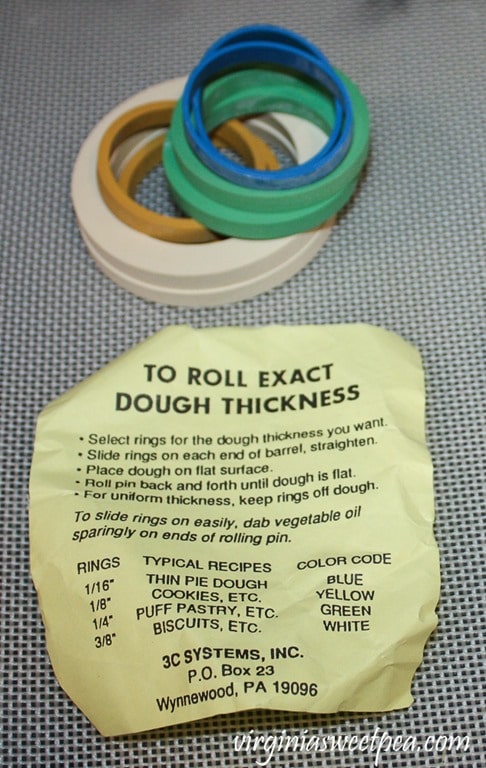 Dough Guides to Use with a Rolling Pin