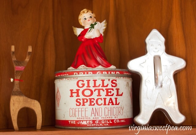 Gills Hotel Special Coffee and Chicory Tin from Norfolk, VA in a kitchen decorated for Christmas with vintage finds. - virginiasweetpea.com