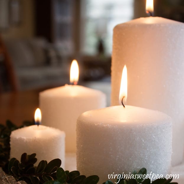 Easy Frosted Candles - Learn how to make these for your home. virginiasweetpea.com #candles #candlecraft #diycandle