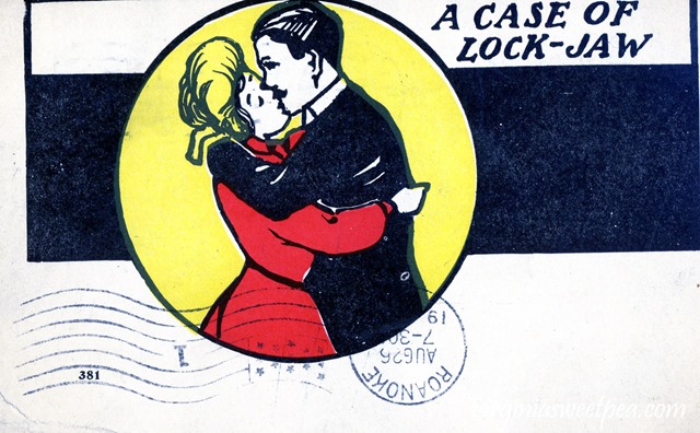 Vintage Romantic Postcard from 1906.