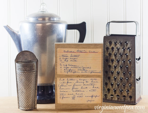 Kitchen Art Using Vintage Recipes