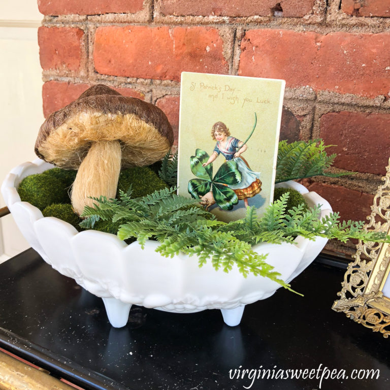 St. Patrick’s Day Vignette and Vintage Post Cards