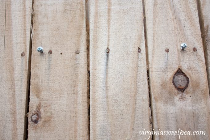 How to Use Keyholes to Hang a Message Board