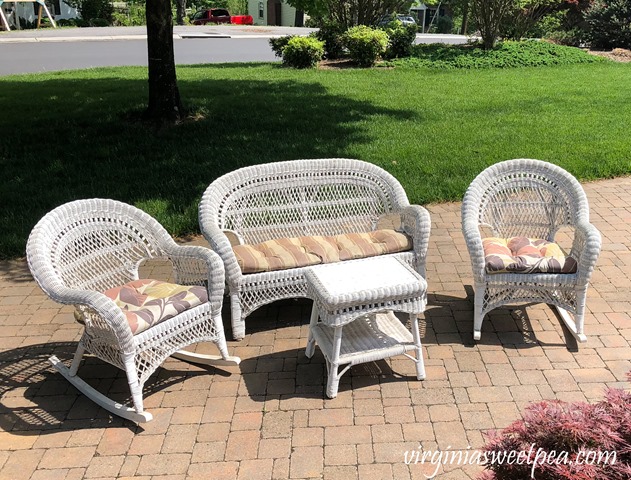 Wicker Porch Furniture Before Makeover