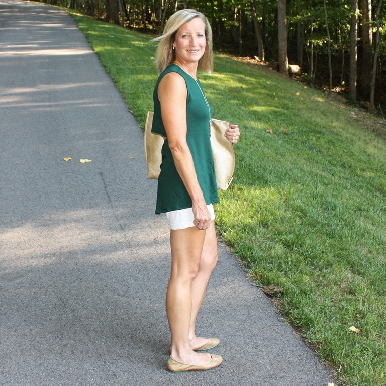 Stitch Fix Athleisure Review - August 2018 #stitchfix #stitchfixreview #stitchfixathleisure #athleisure #fashionover40