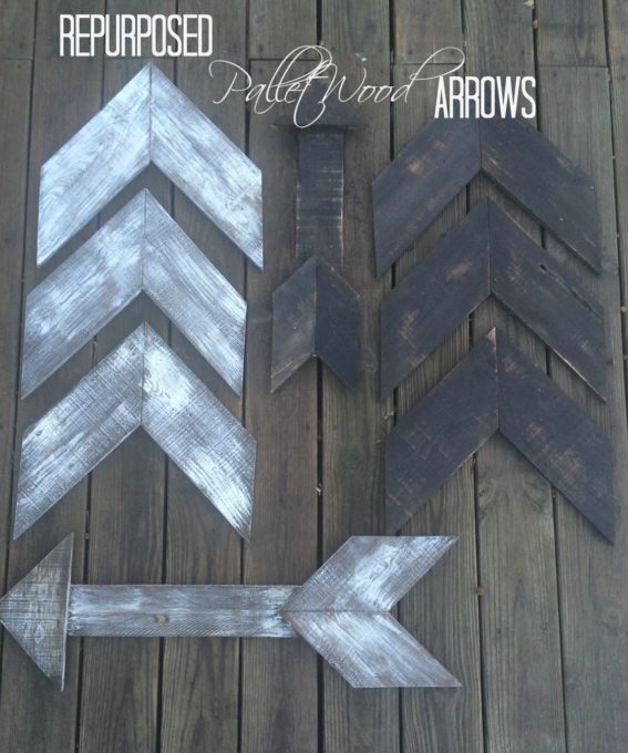 Repurposed Pallet Wood Arrows - Get this easy tutorial for pallet wood arrows and then make some for your home. #palletwood #palletwoodproject