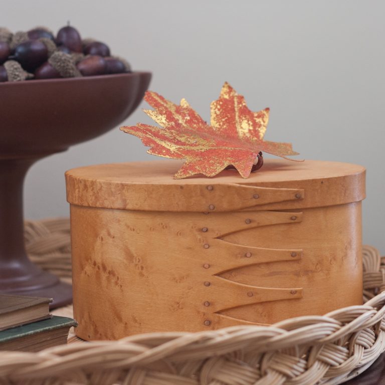 Vintage Fall Decor in the Living Room