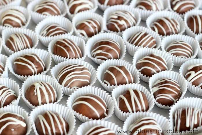 Make Your Own Chocolate Caramel Filled Candies - Best of the Weekend Feature for November 16, 2018