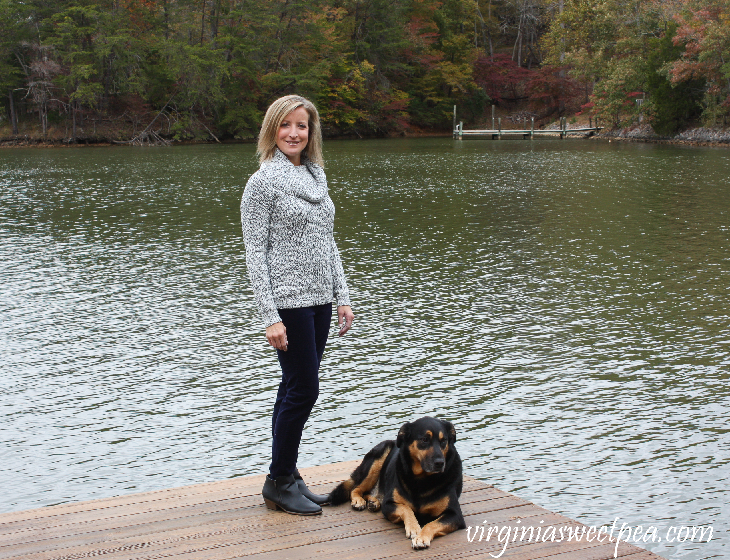 Stitch Fix Review for November 2018 - Madison Lilly Dartmouth Turtleneck Pullover with Edyson Hampton Skinny Corduroy #stitchfix #stitchfixreview #stitchfixfall #stitchfixwinter #fashionover40