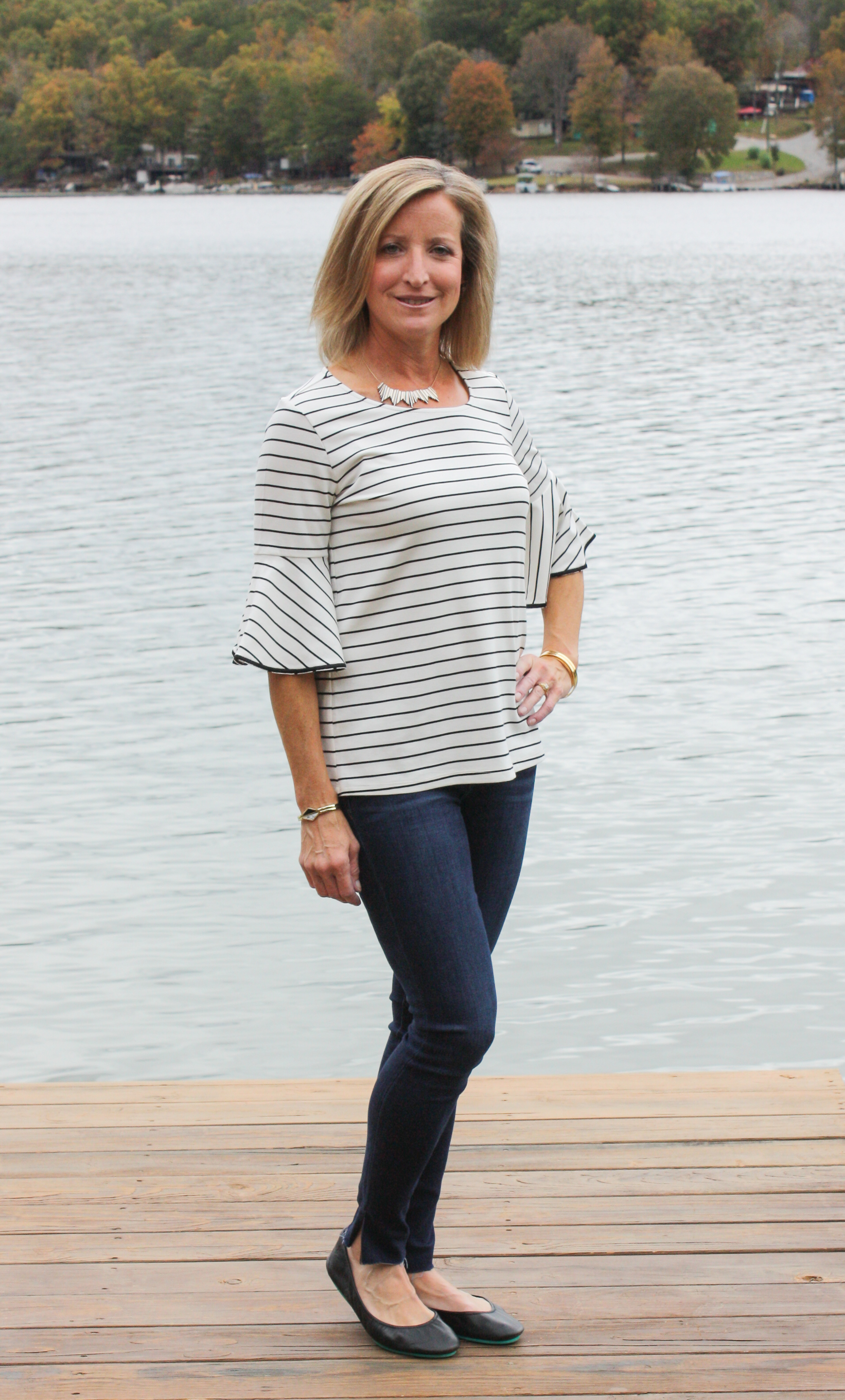 Stitch Fix Review for November 2018 - Market & Spruce Marybell Bell Sleeve Knit Top with Sam Edelman the Kitten Mid Rise Ankle Scissor Hem Skinny Jean #stitchfix #stitchfixreview #fashionover40