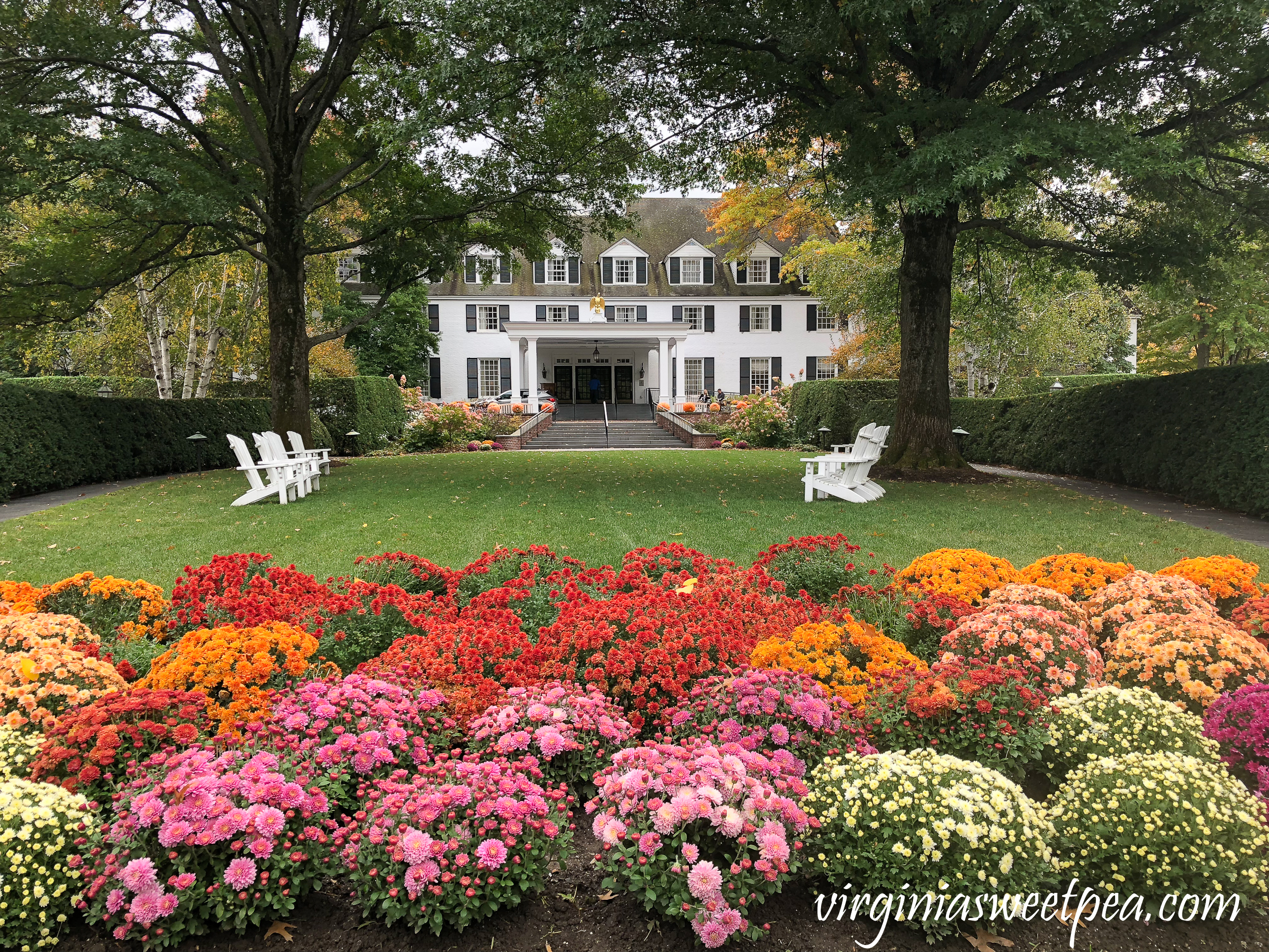 Woodstock Inn in Woodstock, VT #vermont #travel #fallinvermont #woodstockvermont