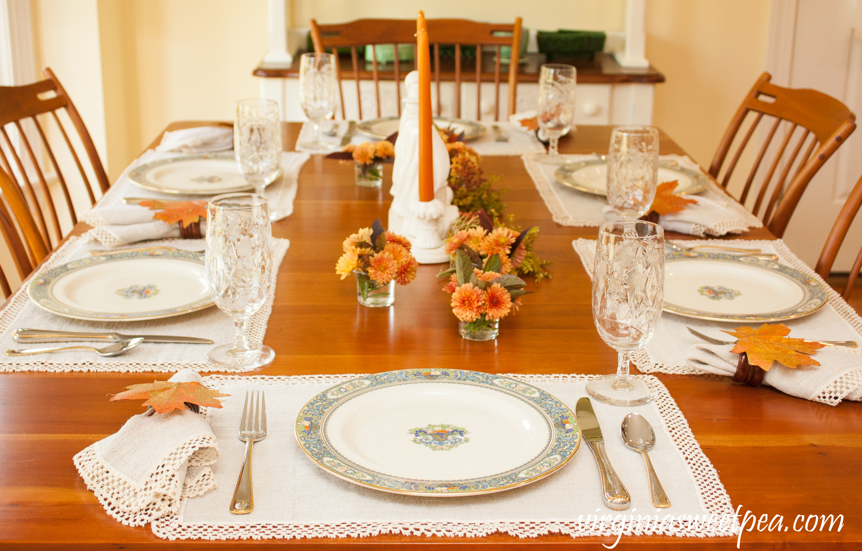 We Gather Together Thanksgiving Table - Get ideas for setting your table for Thanksgiving from 20+ bloggers. #thanksgivingdecor #thanksgiving #vintagepilgrims #thanksgivingtablescape