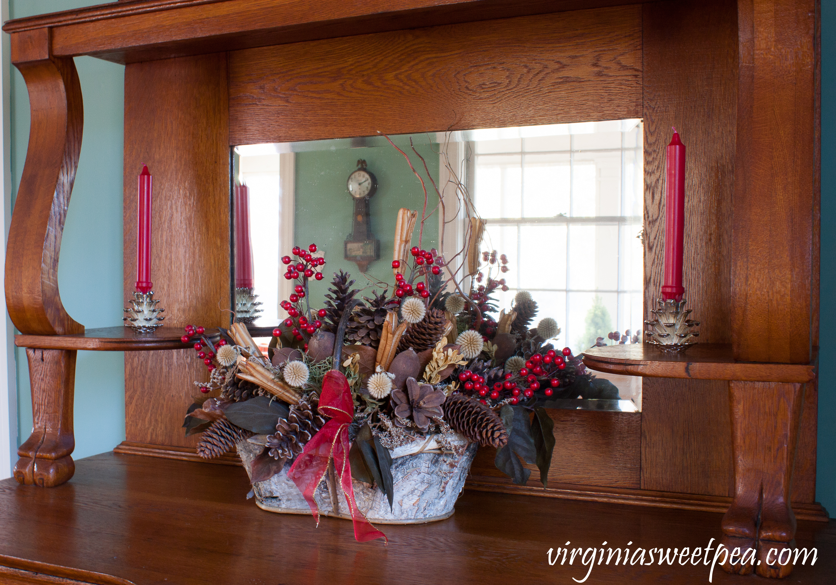 Christmas decor on an antique oak buffet #christmas #christmasdecorations