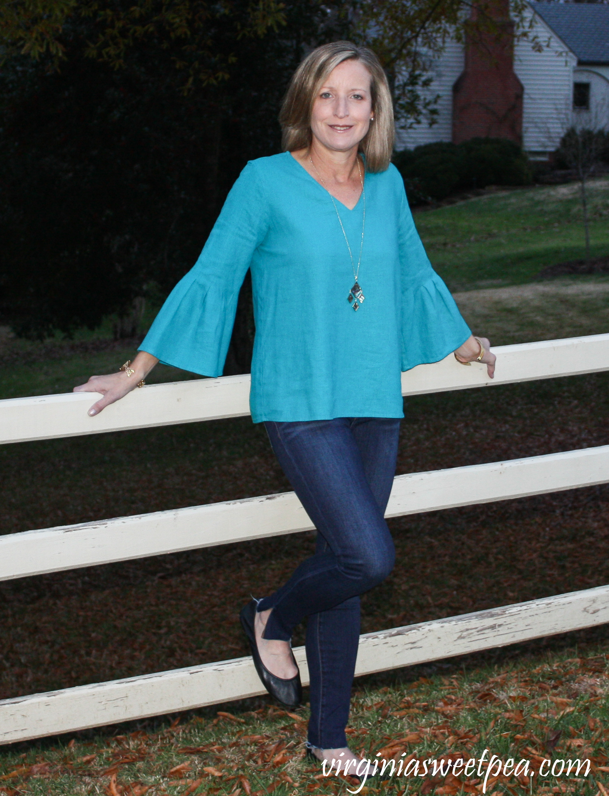 Stitch Fix Review for December 2018 - Market & Spruce Ashlea Pleated Bell Sleeve Linen Top