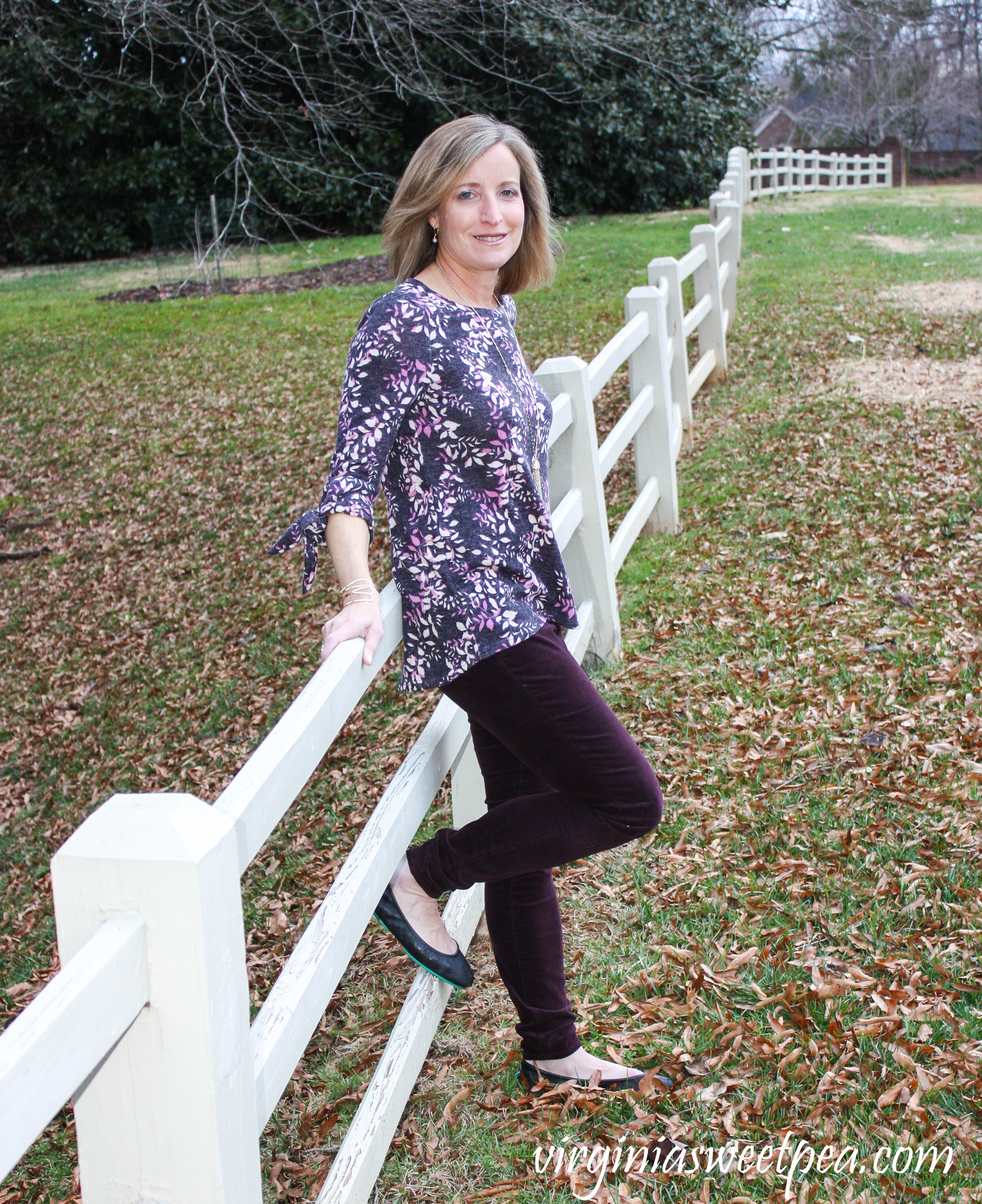 Stitch Fix Review for January 2019 - Kut from the Kloth Krissy Velveteen Skinny Pant with Kaileigh Natia Tie Sleeve Brushed Knit Top 