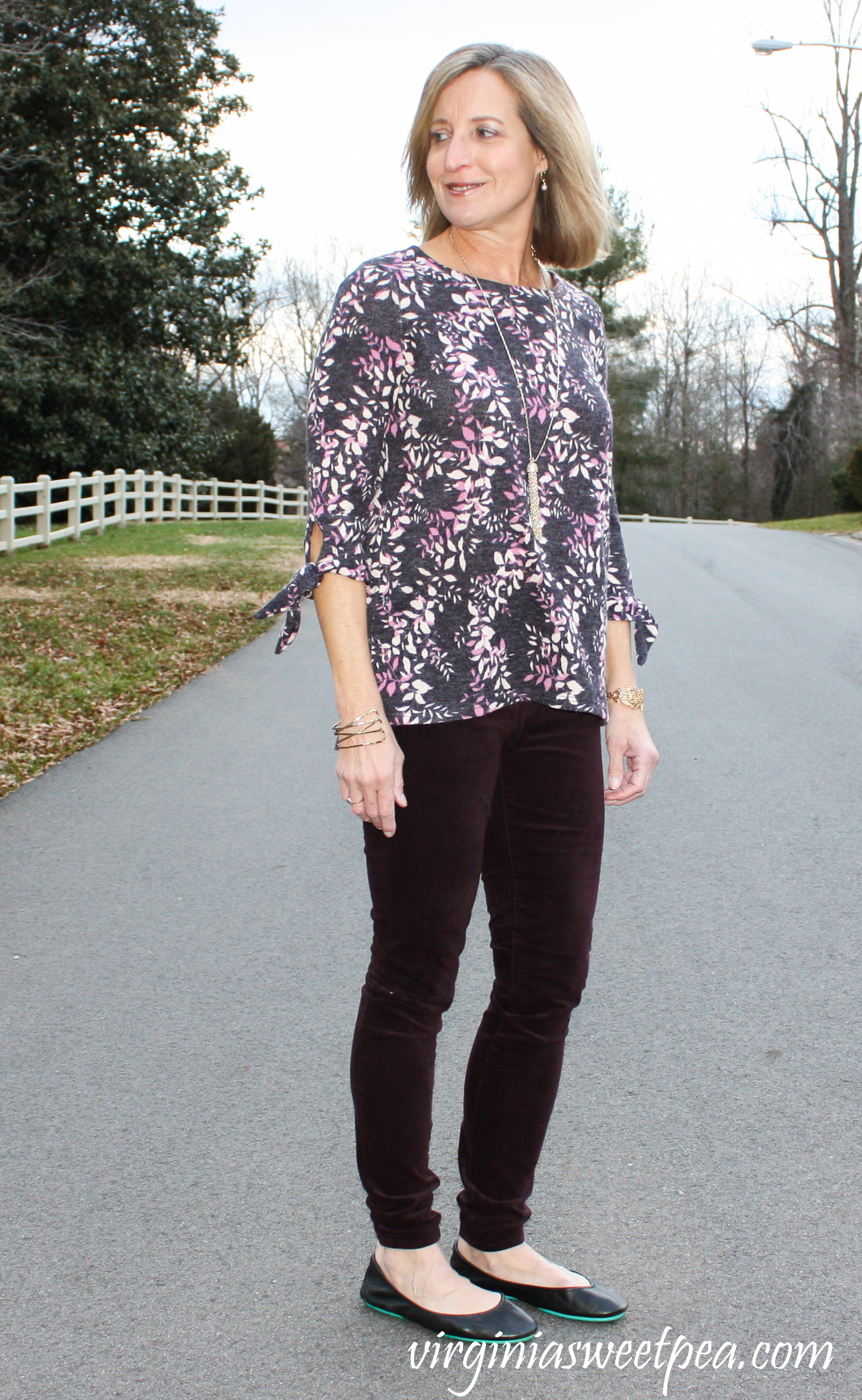 Stitch Fix Review for January 2019 - Kut From the Kloth Krissy Velveteen Skinny Pant with Kaileigh Natia Tie Sleeve Brushed Knit Top