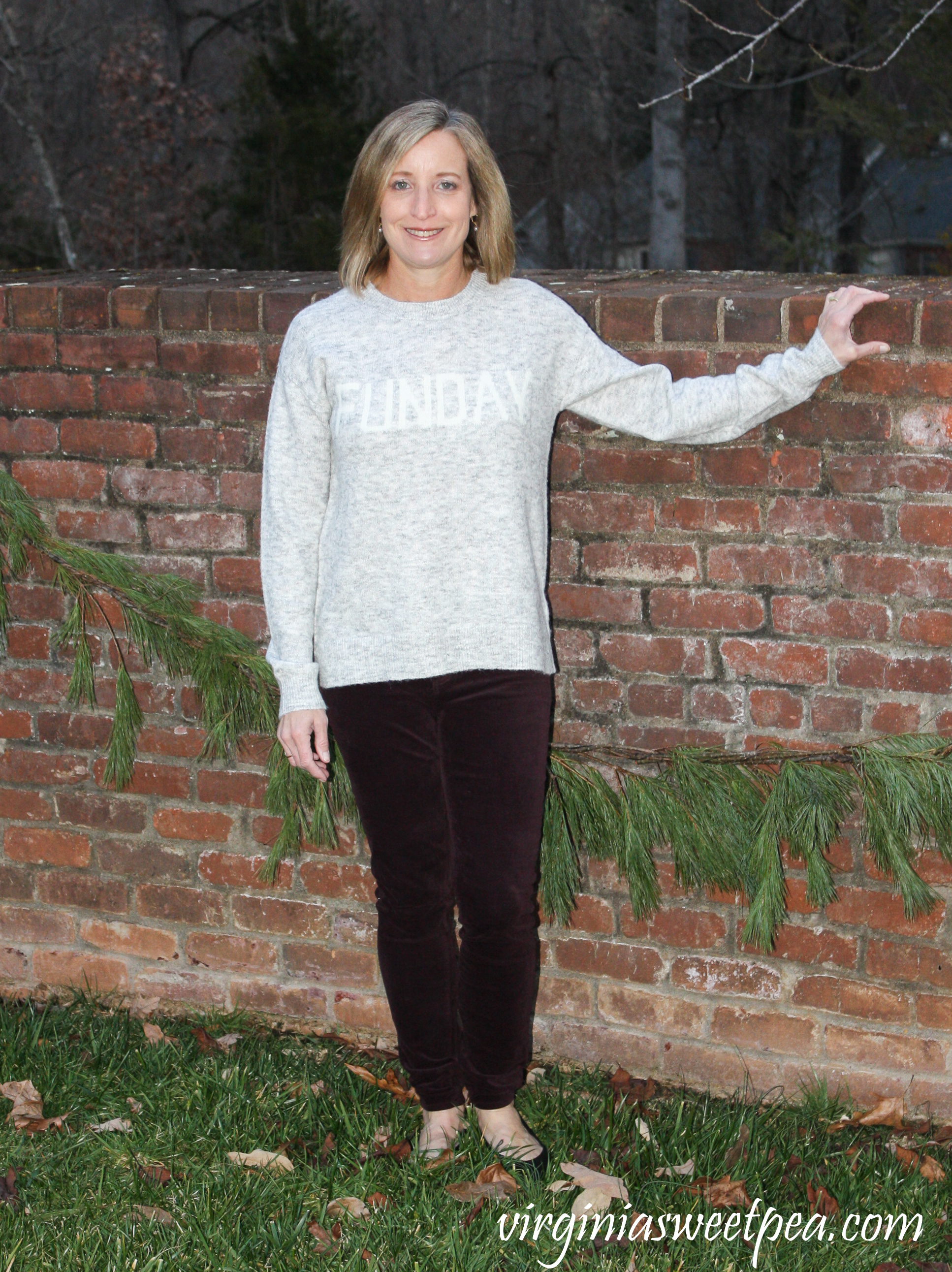 Stitch Fix Review for January 2019 - RD Style Viora Funday Graphic Pullover