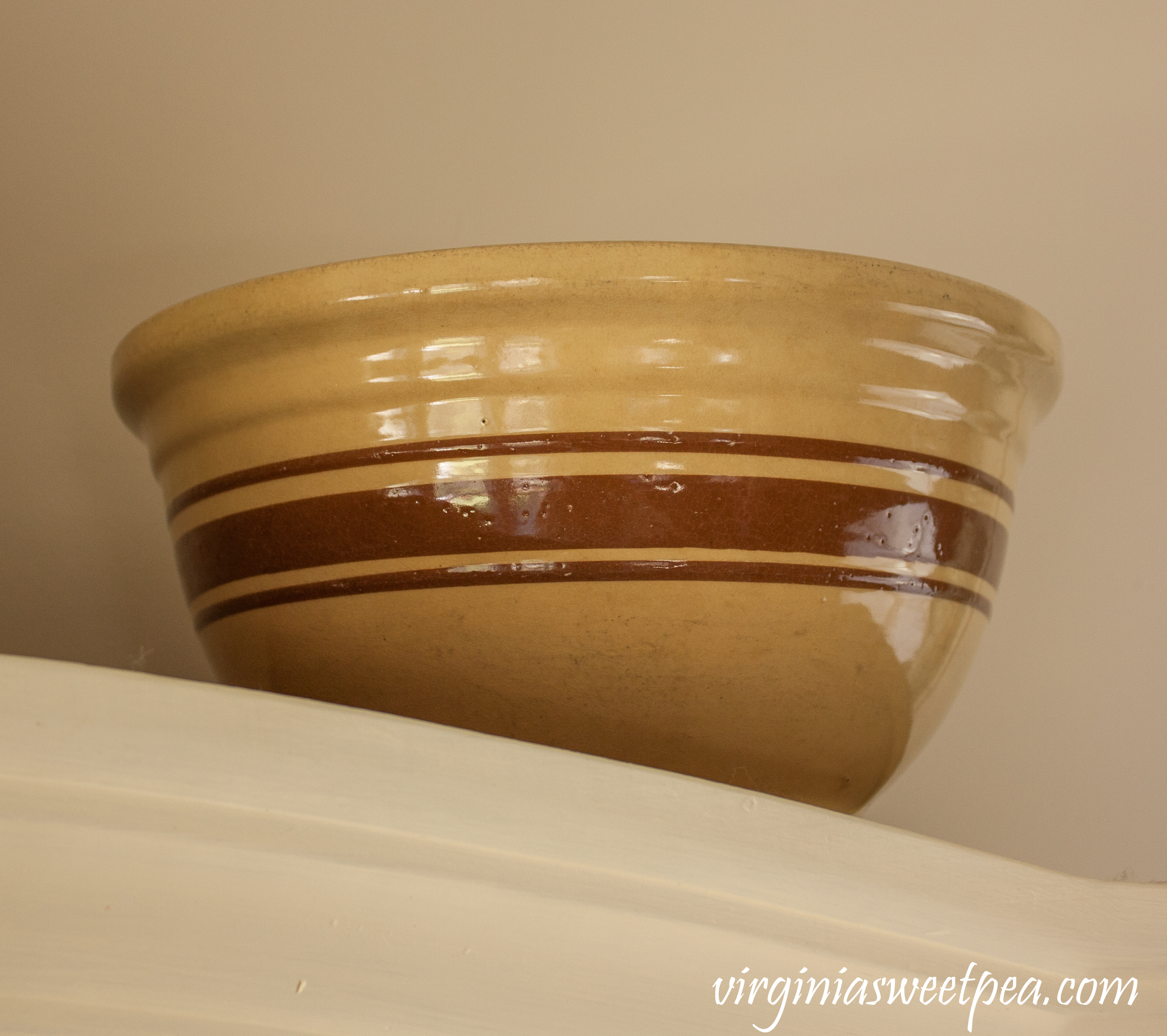 Antique Watt Mixing Bowl #wattmixingbowl #antiquemixingbowl #wattpottery