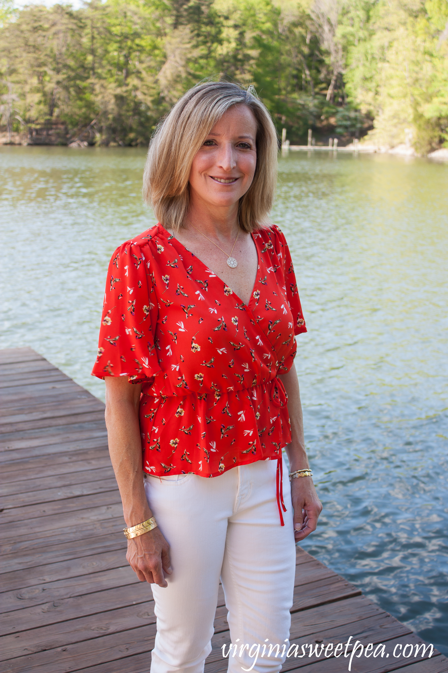 Stitch Fix Review for May 2019 - ASTR Tawnia Surplice Blouse #stitchfix #stitchfixreview #stitchfixsummer 