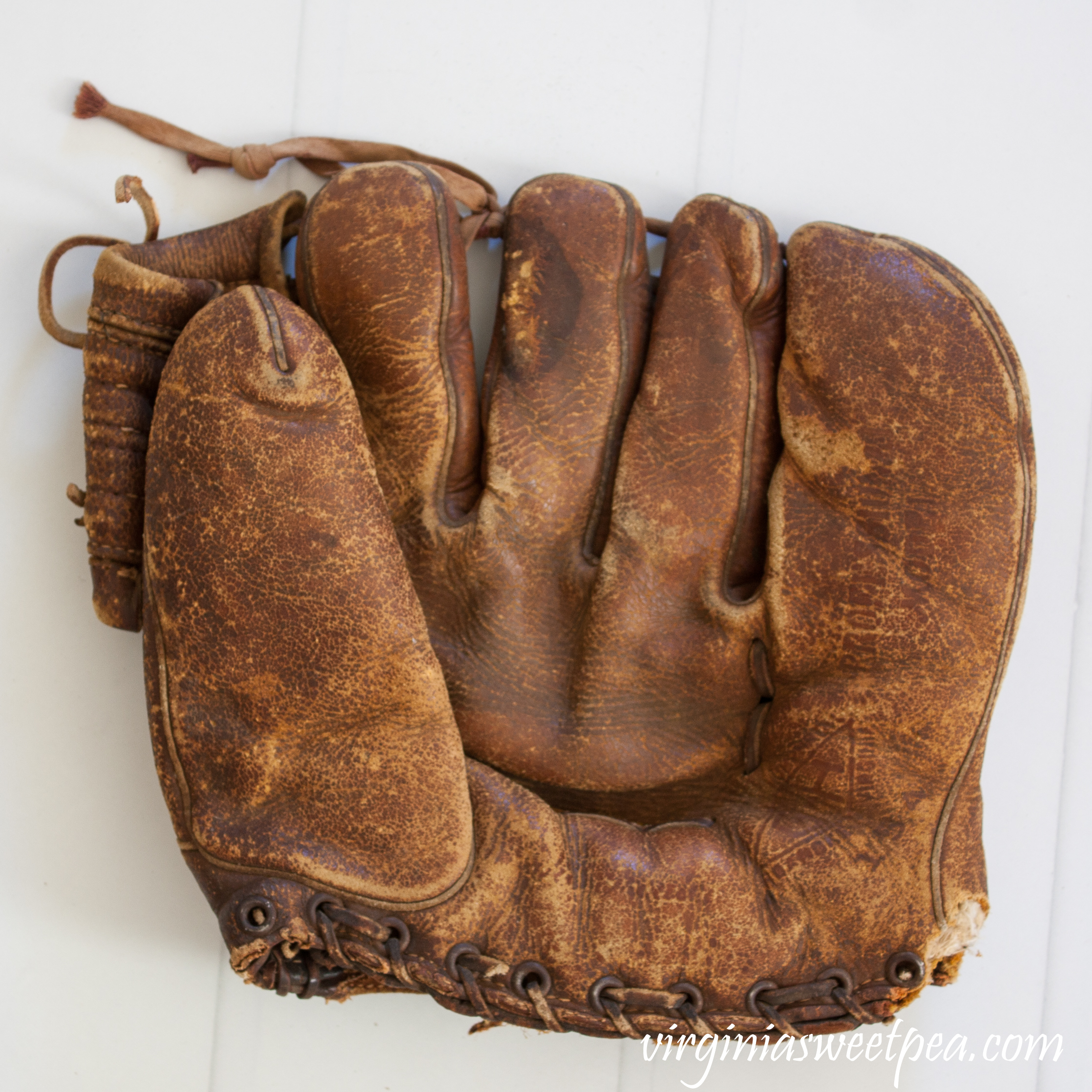 G-H made in Roanoke, Virginia vintage baseball glove most likely from the 1950's.