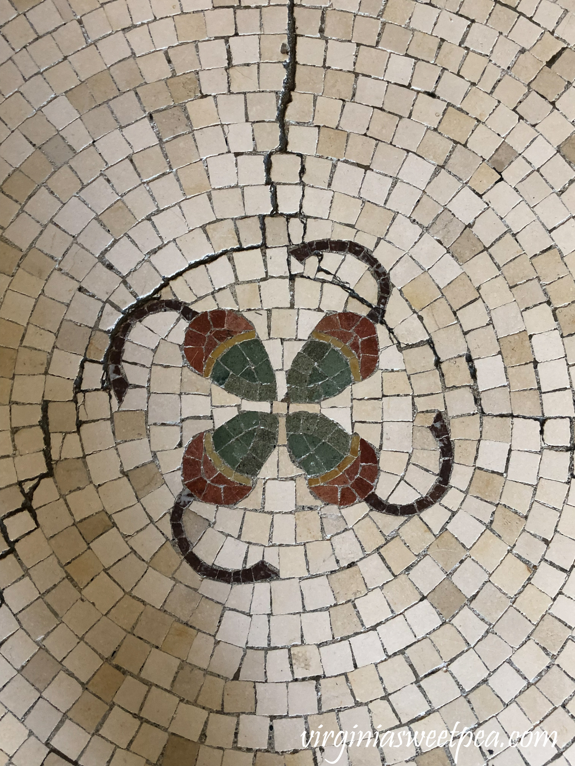 Ceiling in the billiards room in The Breakers in Newport, RI showing acorns, the Vanderbilt family emblem.