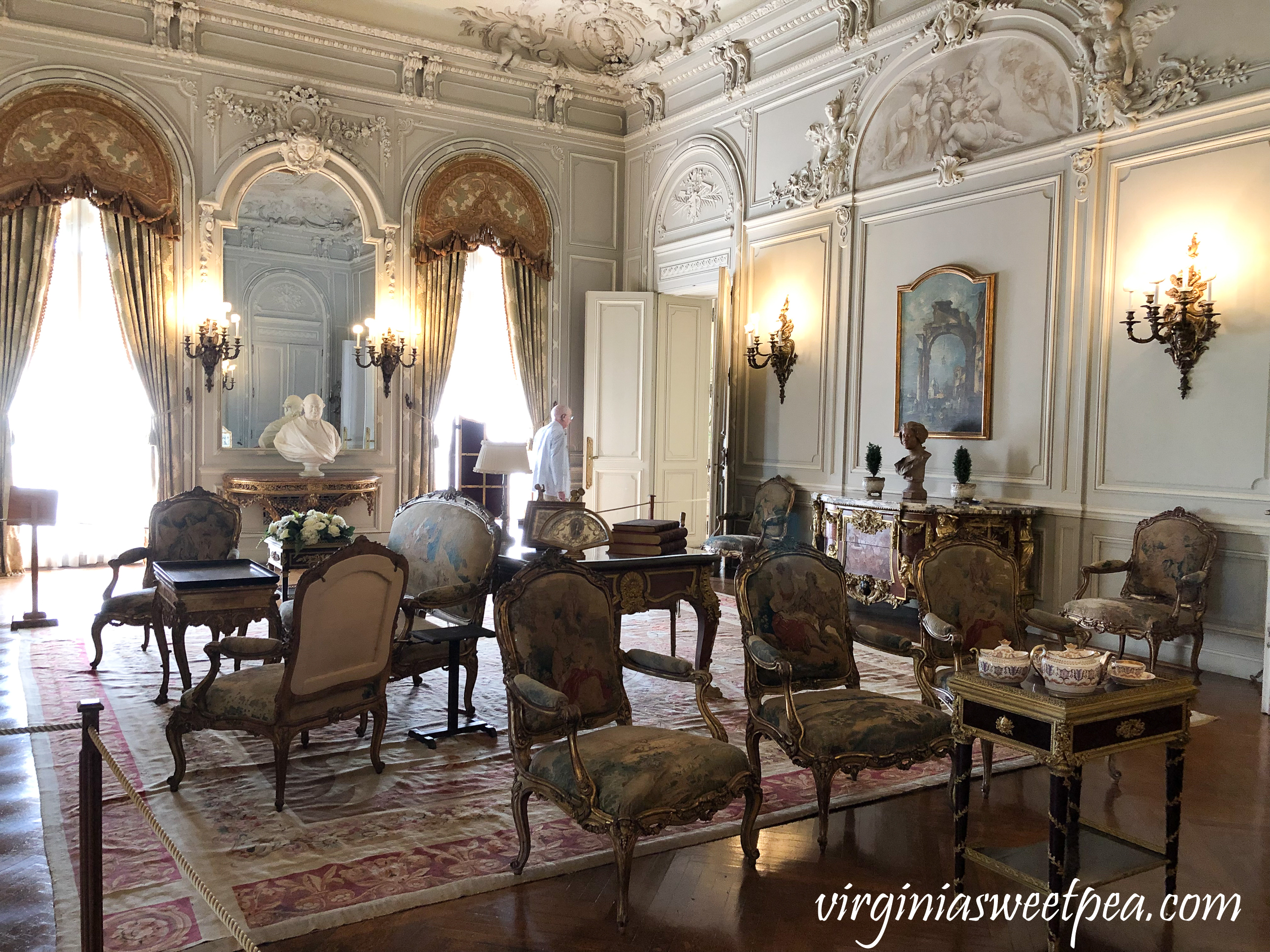 The salon in The Elms in Newport, RI