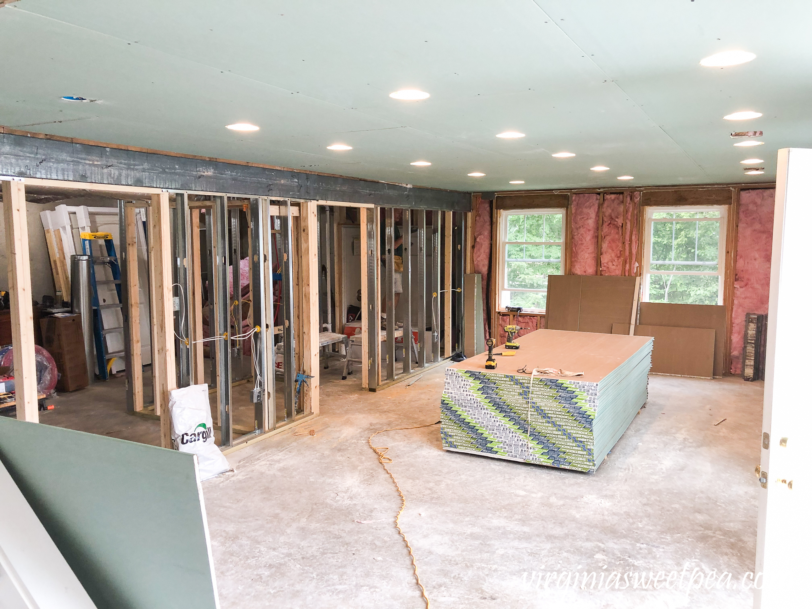 Lake House Basement - Drywall