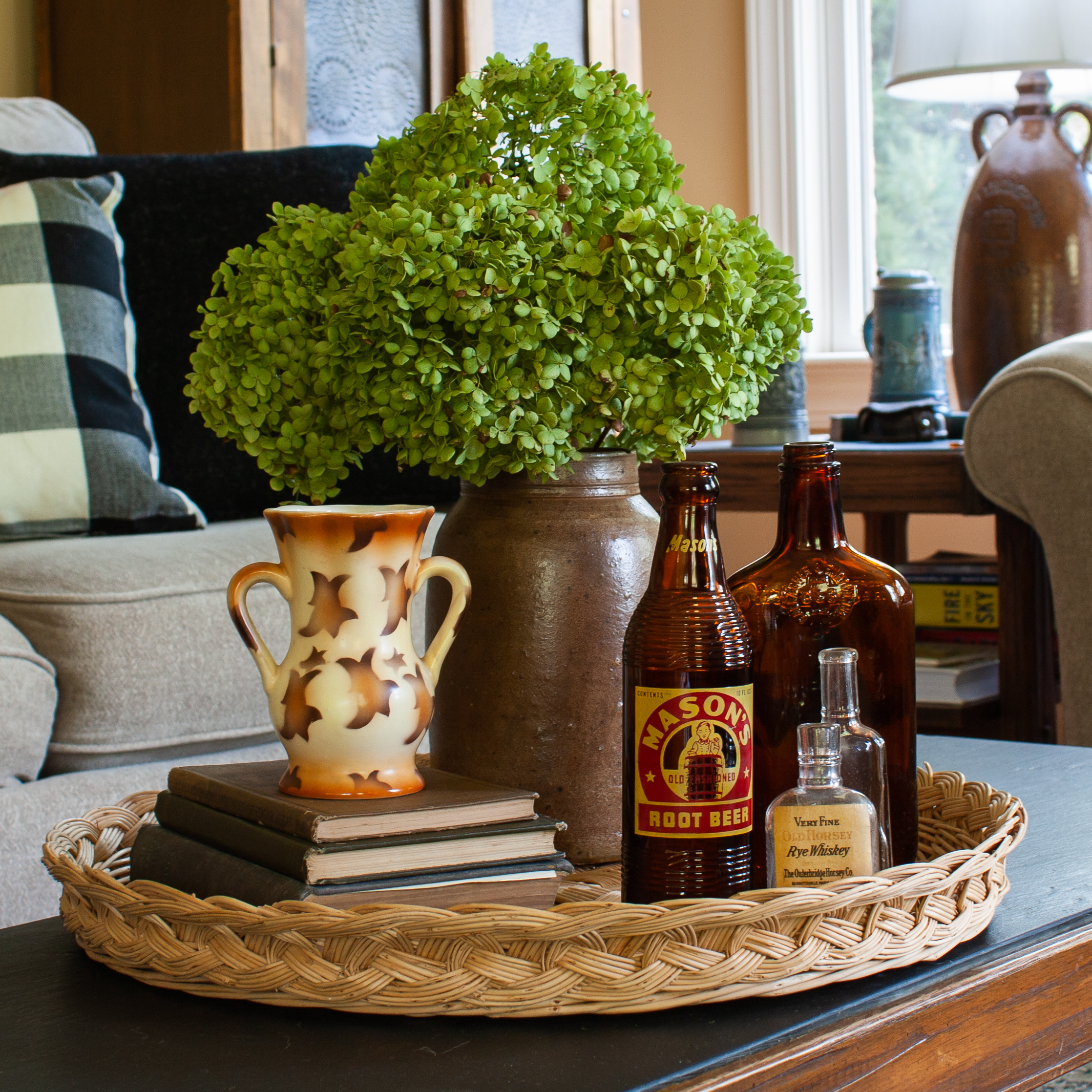 Early Fall Coffee Table Vignette