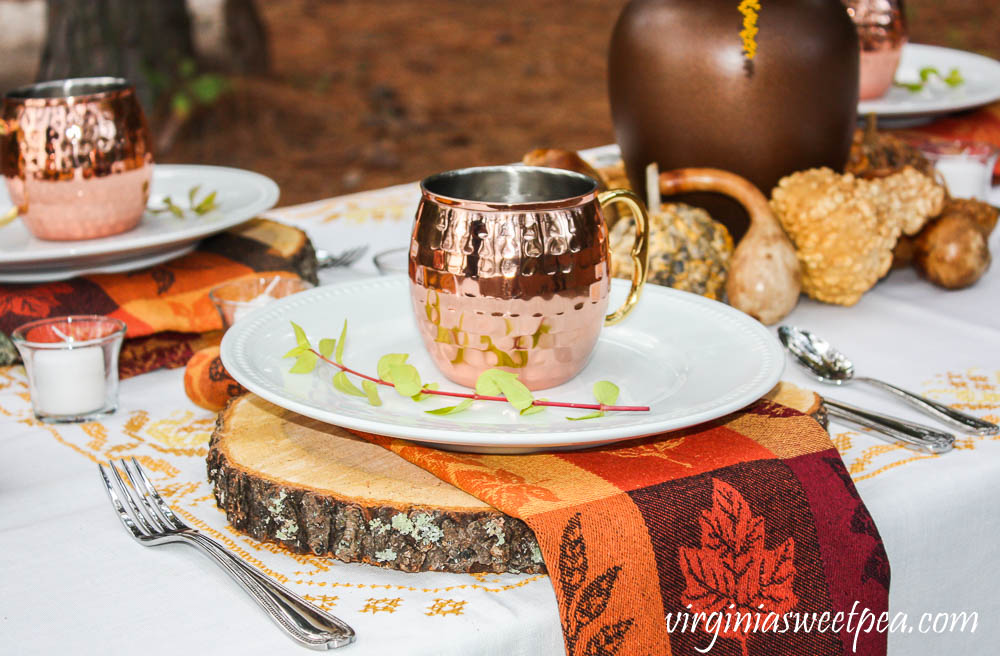 Lakeside Woodland Fall Tablescape