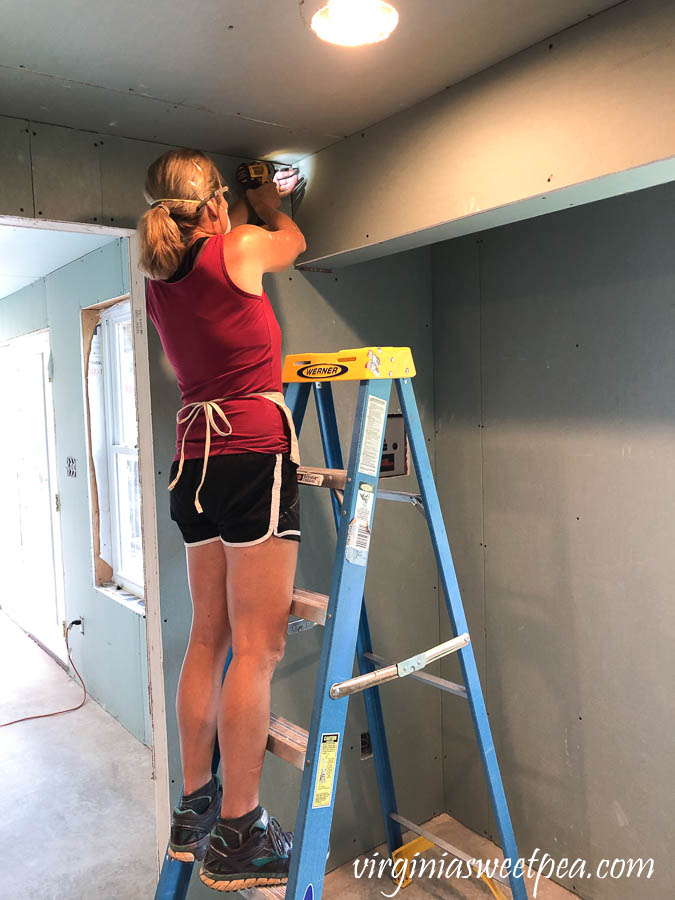 Drywalling a basement