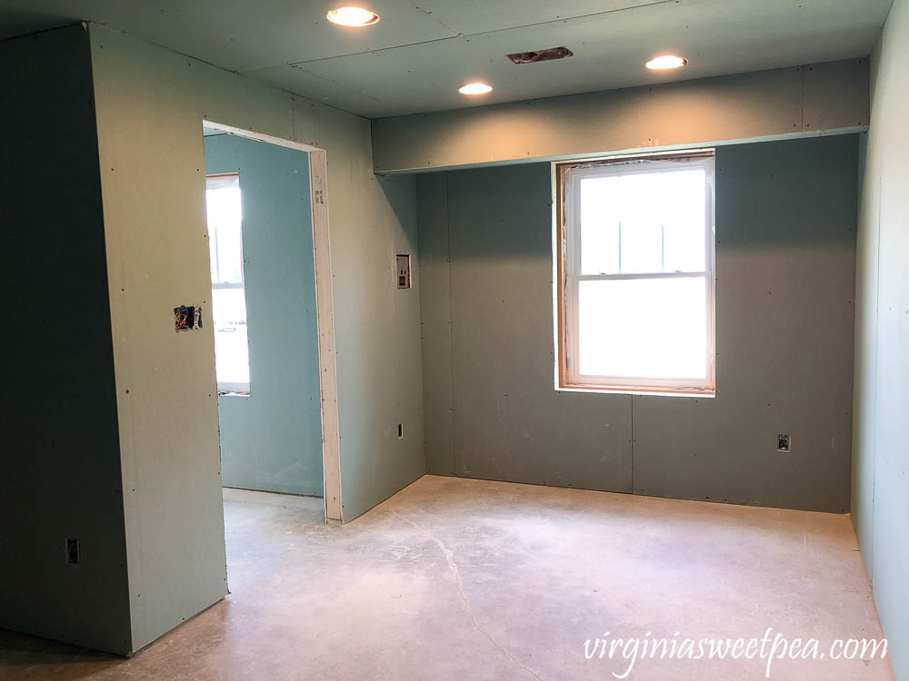 Drywalling a basement