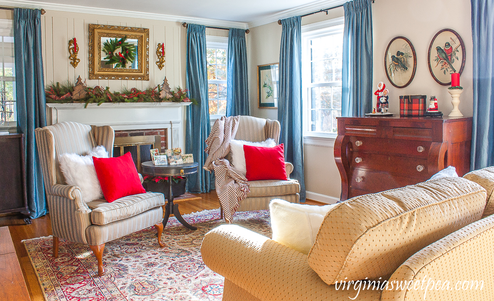 A Very Vintage Christmas in the Formal Living Room