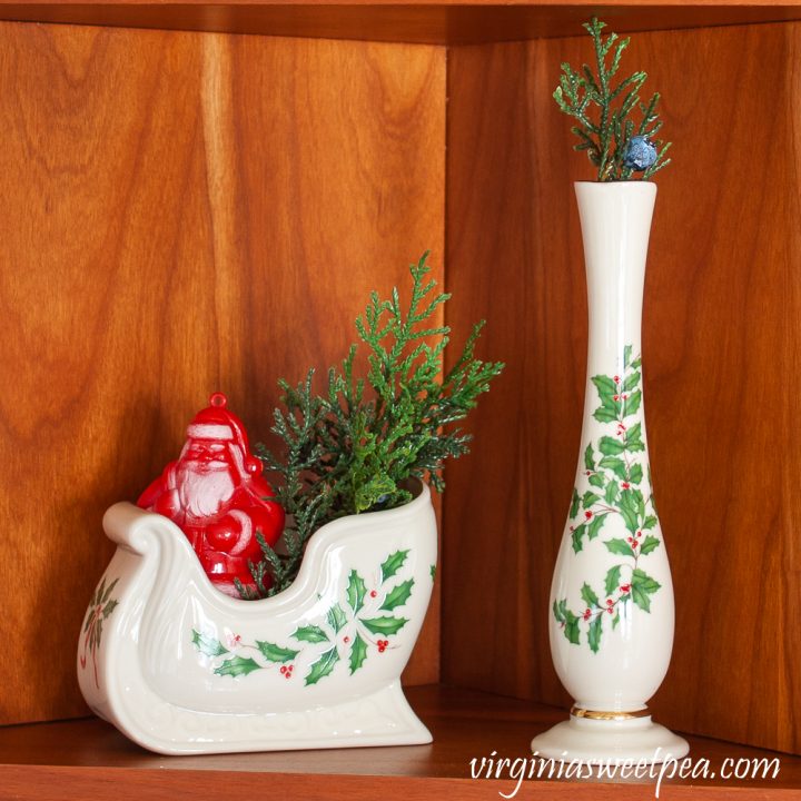 A Very Vintage Christmas in the Kitchen and Breakfast Room - Sweet Pea