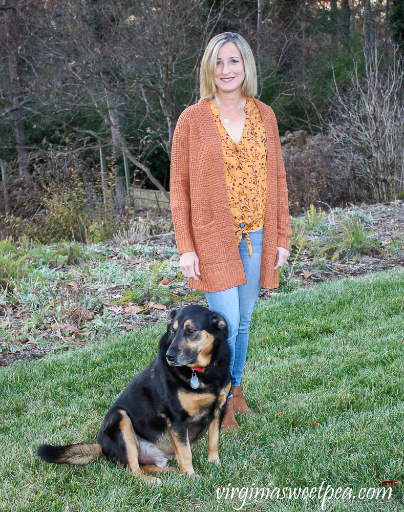 Stitch Fix Review for December 2019 - Pink Clover Nouri Textured Two Pocket Cardigan with Mason & Belle Centra Tie Front Top