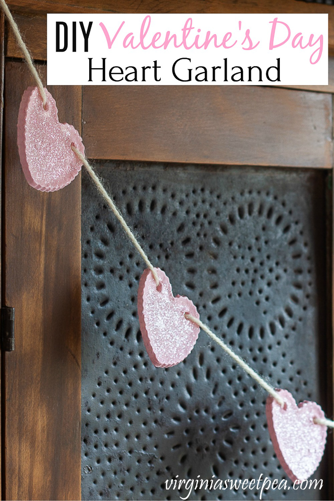 Valentine's Day DIY Heart Streamers