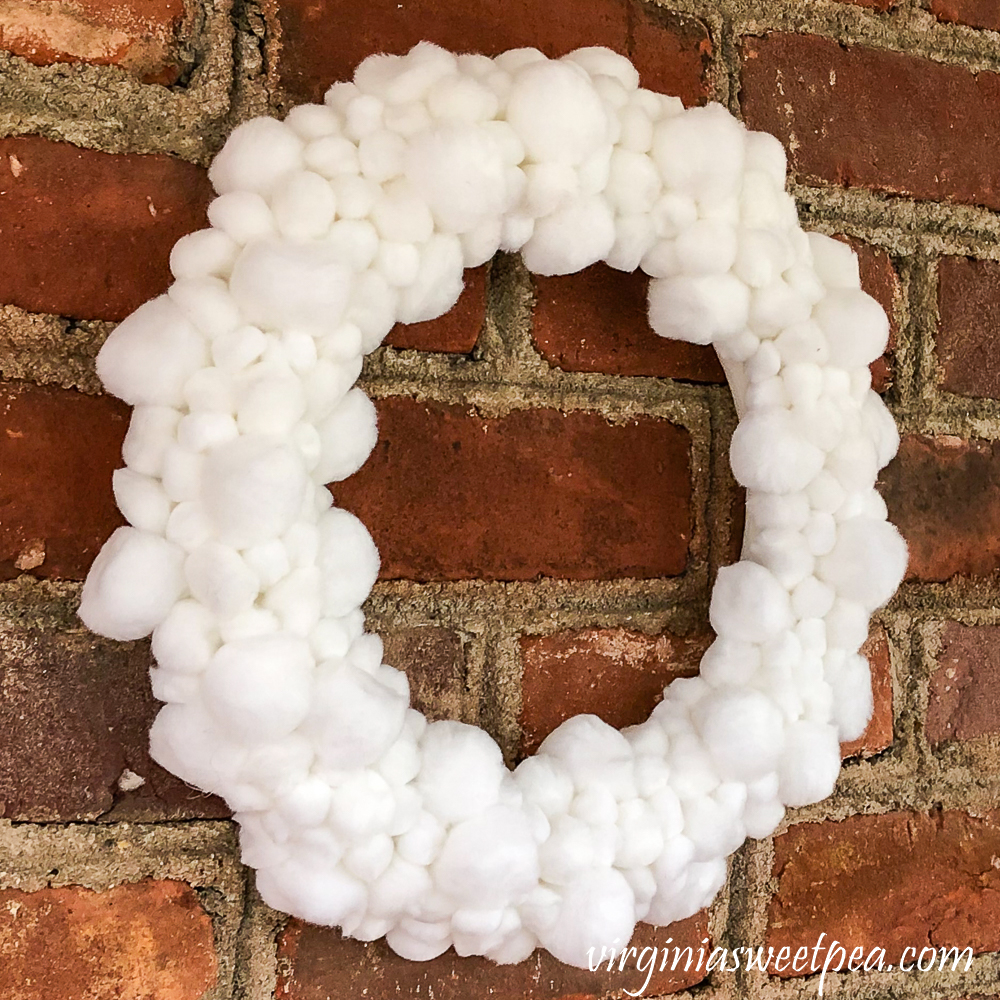 Easy DIY Pom Pom Wreath Made with Pom Poms from the Craft Store