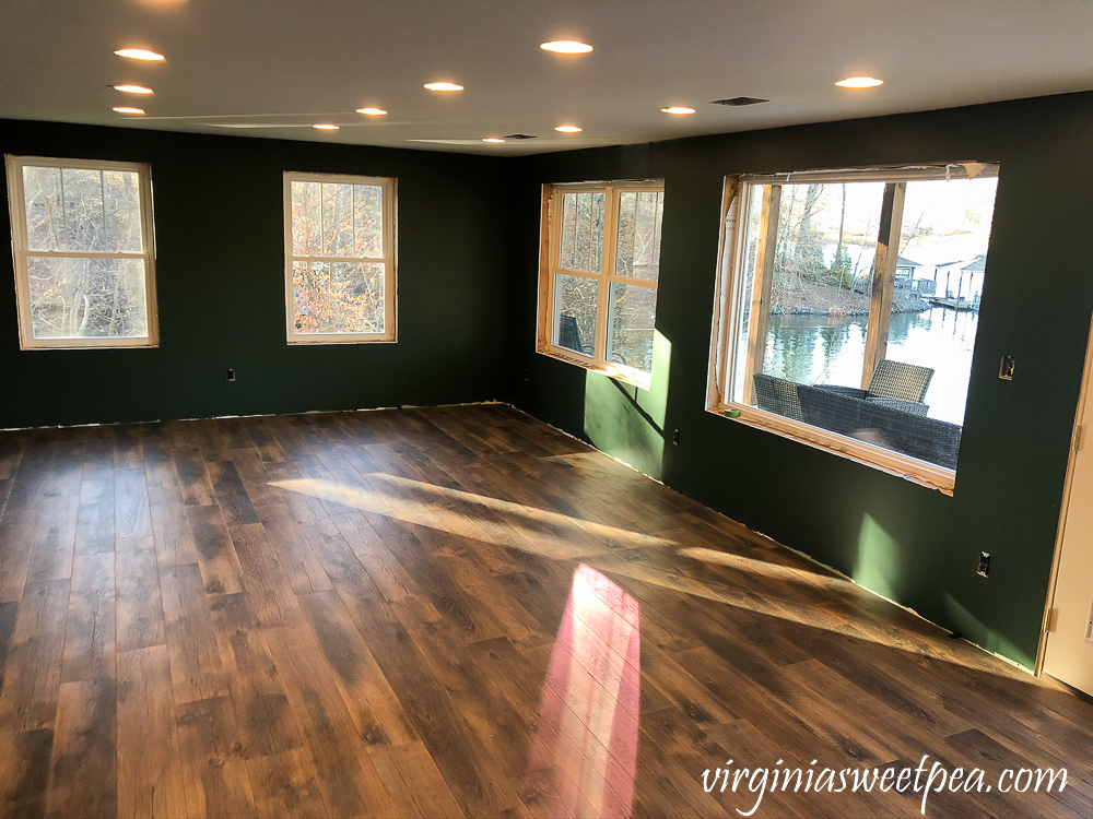 Mohawk Crest Loft flooring in Prairie Oak and Sherwin Williams Emerald Paint in Rock Garden