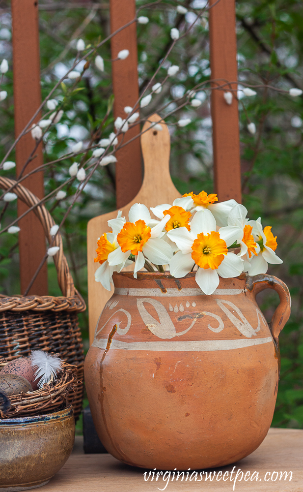 Garden Inspired Spring Vignette