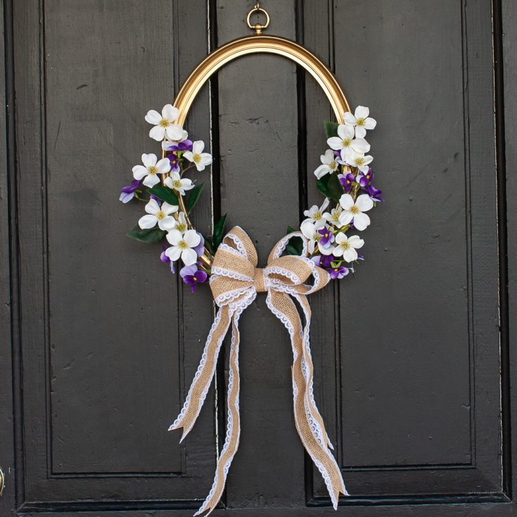 Wreath for spring made using a picture frame