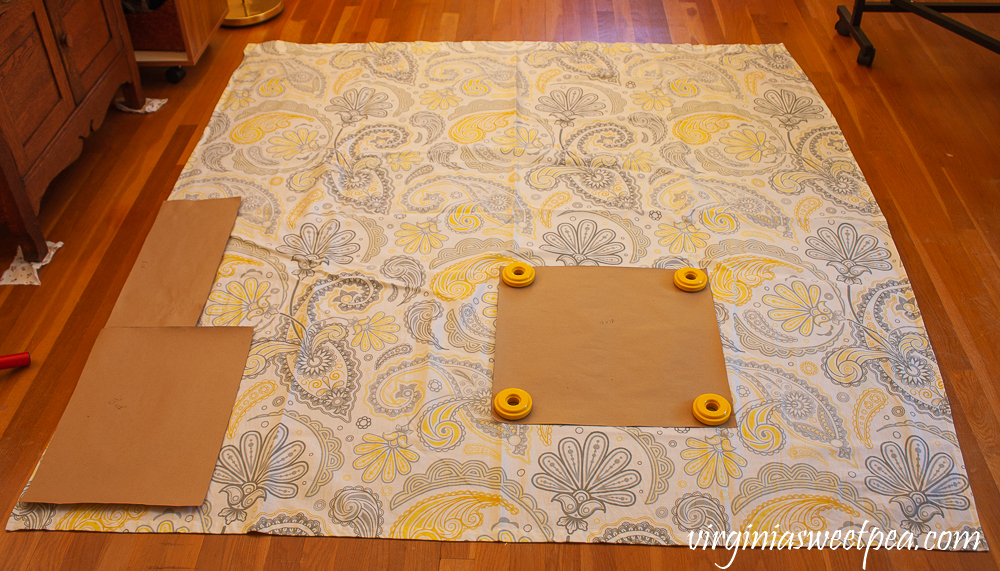 Tutorial to make pillow covers using a shower curtain.