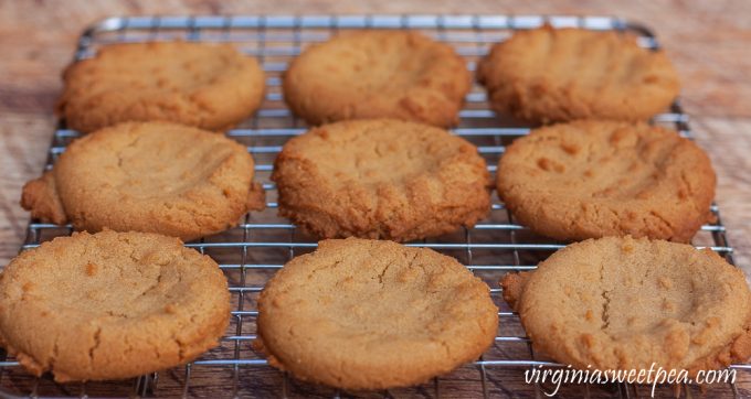 Peanut butter cookies cooling on a rack